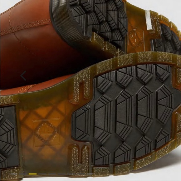 NEW Dr. Martens 1460 Waterproof Fleece Lined Lace-Up Boots Women’s 10, Men’s 9 - Picture 5 of 16